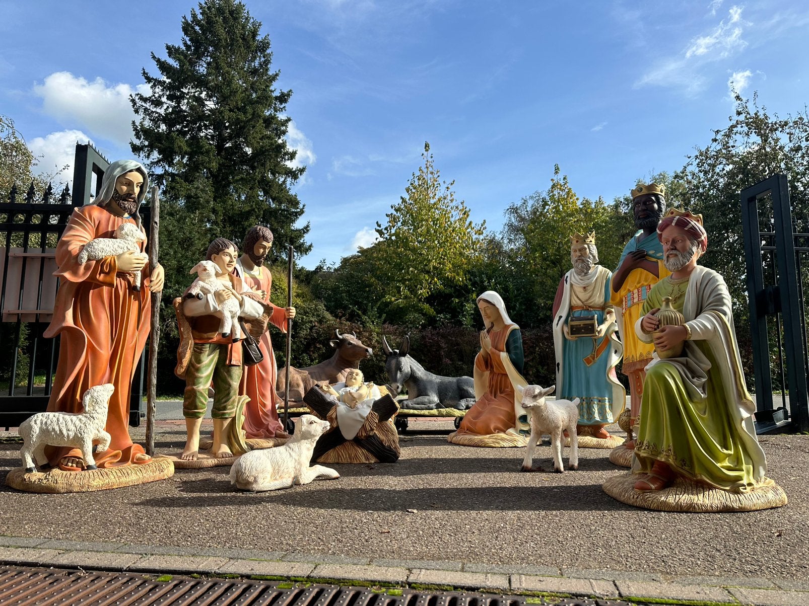 Grote Polyester Kerstgroep 135 cm !, Eén persoon, Ticket of Toegangskaart