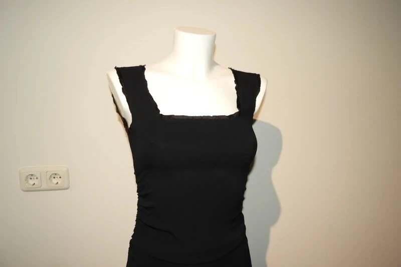 Dolce & Gabbana zwarte jurk gesmockte delen IT 40, Dolce & Gabbana, Verzenden, Zwart, Maat 34 (XS) of kleiner