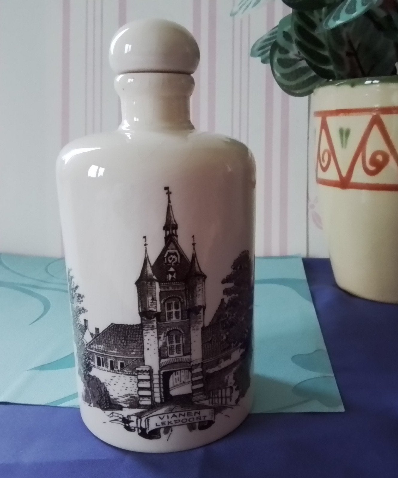aardewerk fles Vianen Lekpoort Plateelbakkerij Schoonhoven, Ophalen of Verzenden