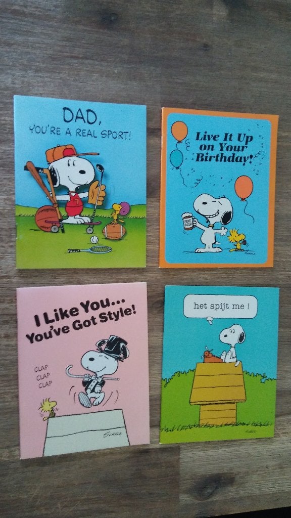 Snoopy Peanuts Schulz Hallmark mini boekjes set verjaardag, Verzamelen, Stripfiguren, Ophalen of Verzenden, Overige figuren, Zo goed als nieuw