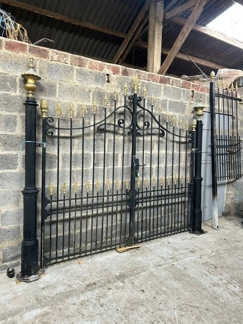 prachtige vol smeedijzeren poort met unieke palen, Tuin en Terras, Tuinpoorten, Ophalen, Gebruikt, 100 tot 150 cm, IJzer