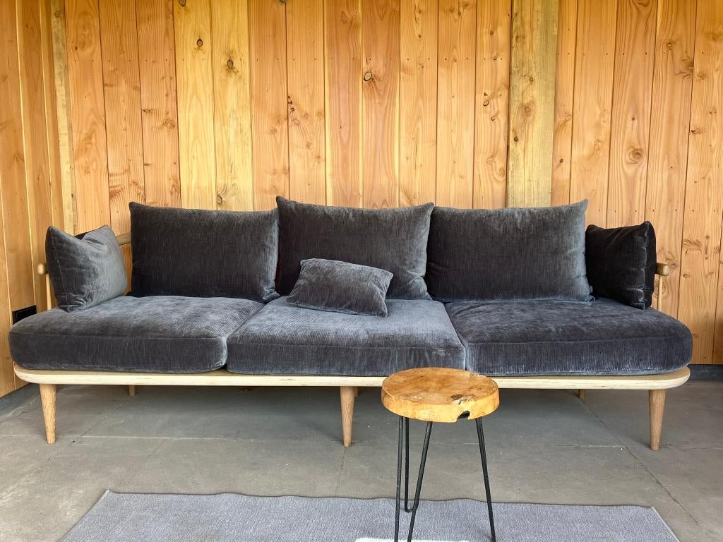 &Tradition Fly Sofa, driezits design bank, 75 tot 100 cm, Ophalen of Verzenden, Zo goed als nieuw, Rechte bank