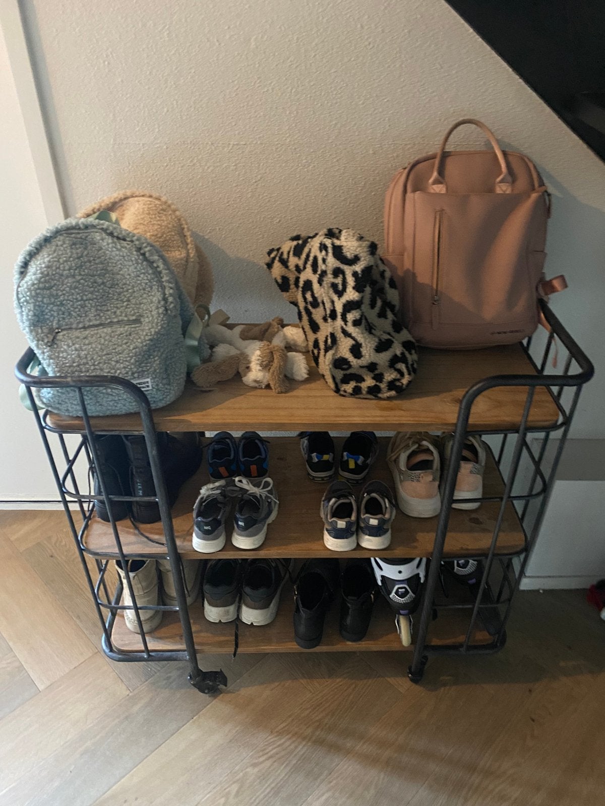 Leuke rek (schoenen, tassen en accessoires), Ophalen, Gebruikt