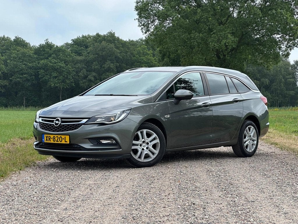 Opel Astra Sports Tourer I NIEUWE APK, Auto's, Voorwielaandrijving, Gebruikt, 1178 kg, 620 kg