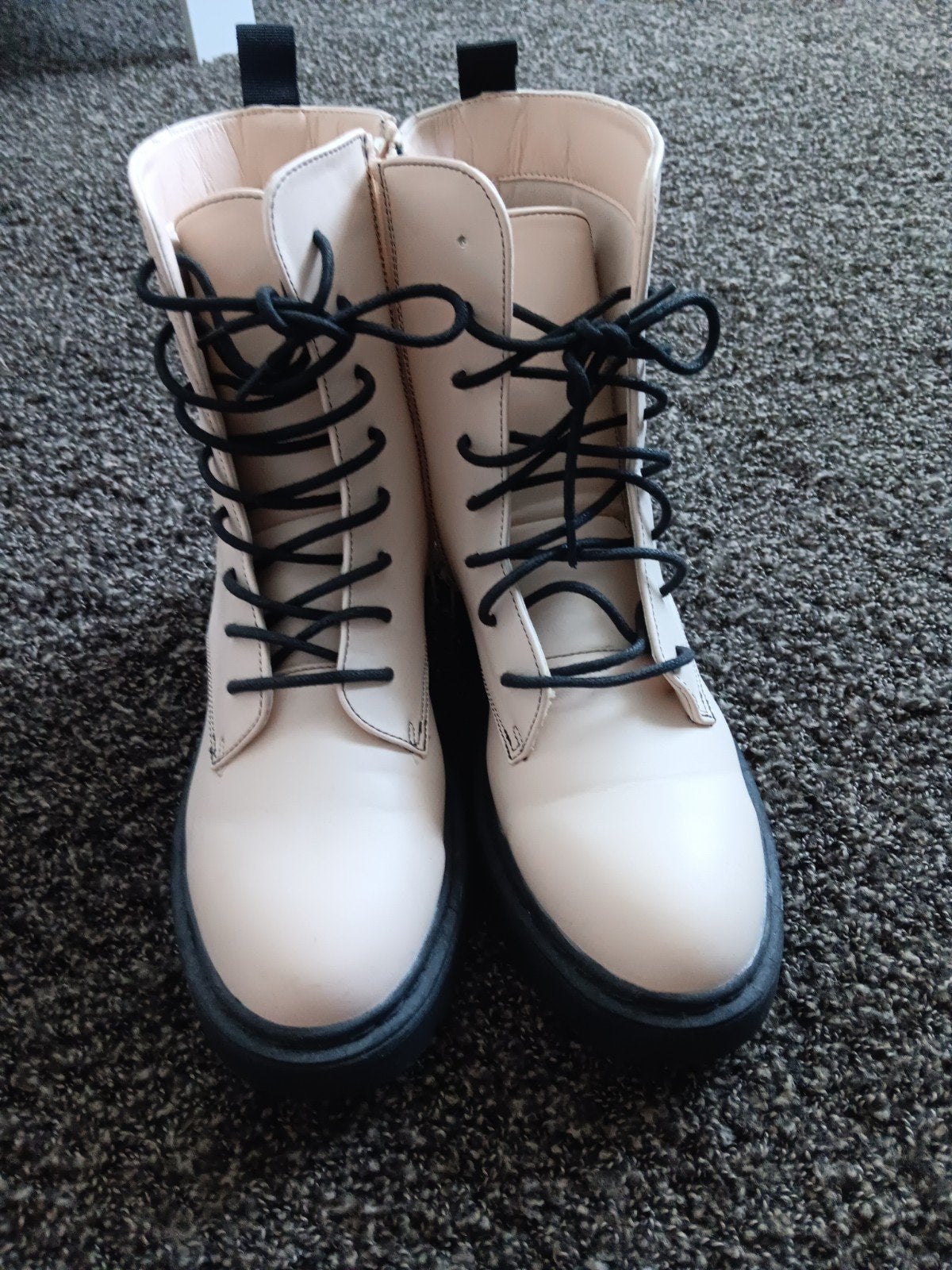 Rubi Boots, Wide fit, Maat 40, ZGAN, Beige, Lage of Enkellaarzen, Rubi, Ophalen of Verzenden