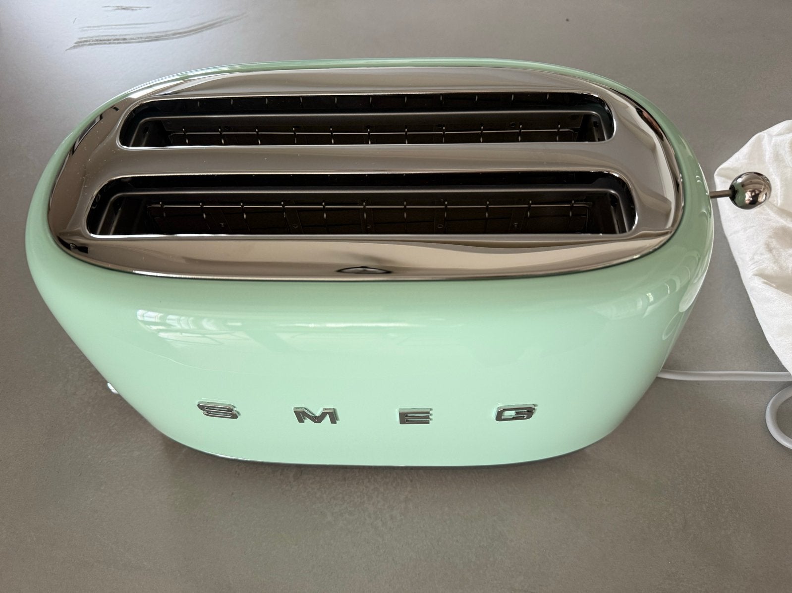 NIEUW Smeg broodrooster TSF02PGEU - Mintgroen, Witgoed en Apparatuur, Verzenden, Nieuw, Uitneembare kruimellade