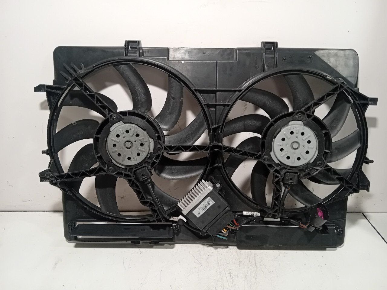 Koelventilator Audi A4, Onderdelen@venauto.nl, Van der Ven Autorecycling B.V., Gebruikt, Ettenseweg 76, 4706 PB Roosendaal, The Netherlands
