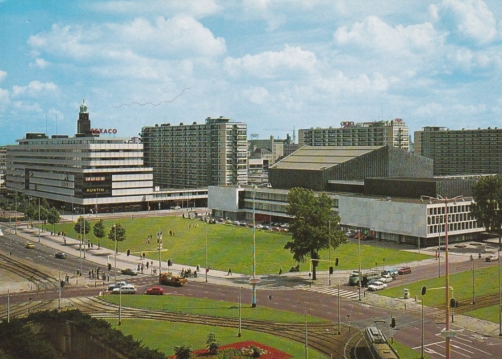 753K Rotterdam panorama Weena, De Doelen, Kruisplein, Ophalen of Verzenden, 1960 tot 1980, Ongelopen, Zuid-Holland