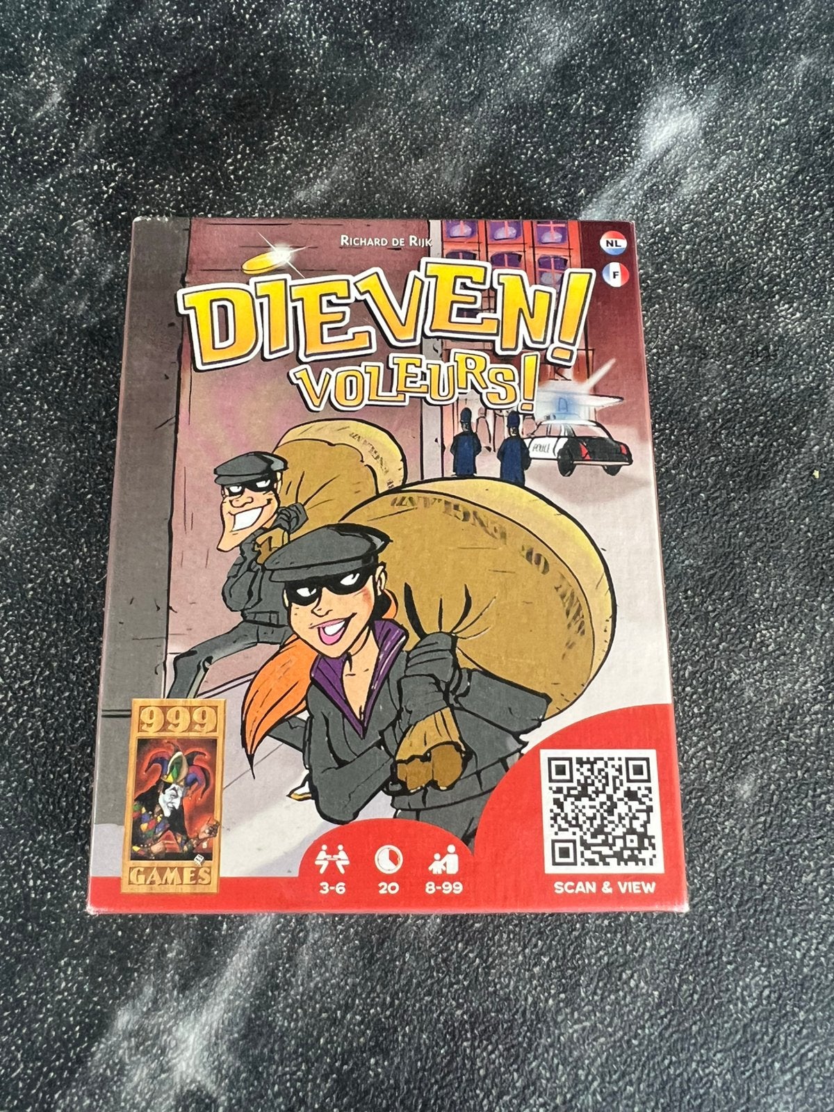 Nieuw 999 games Dieven, Ophalen of Verzenden, Zo goed als nieuw