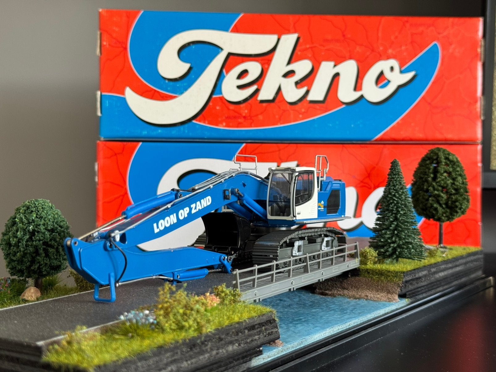 liebherr R945 Loon Op zand, Hobby en Vrije tijd, Modelauto's | 1:50, Ophalen, Nieuw, Hijskraan, Tractor of Landbouw, Wsi