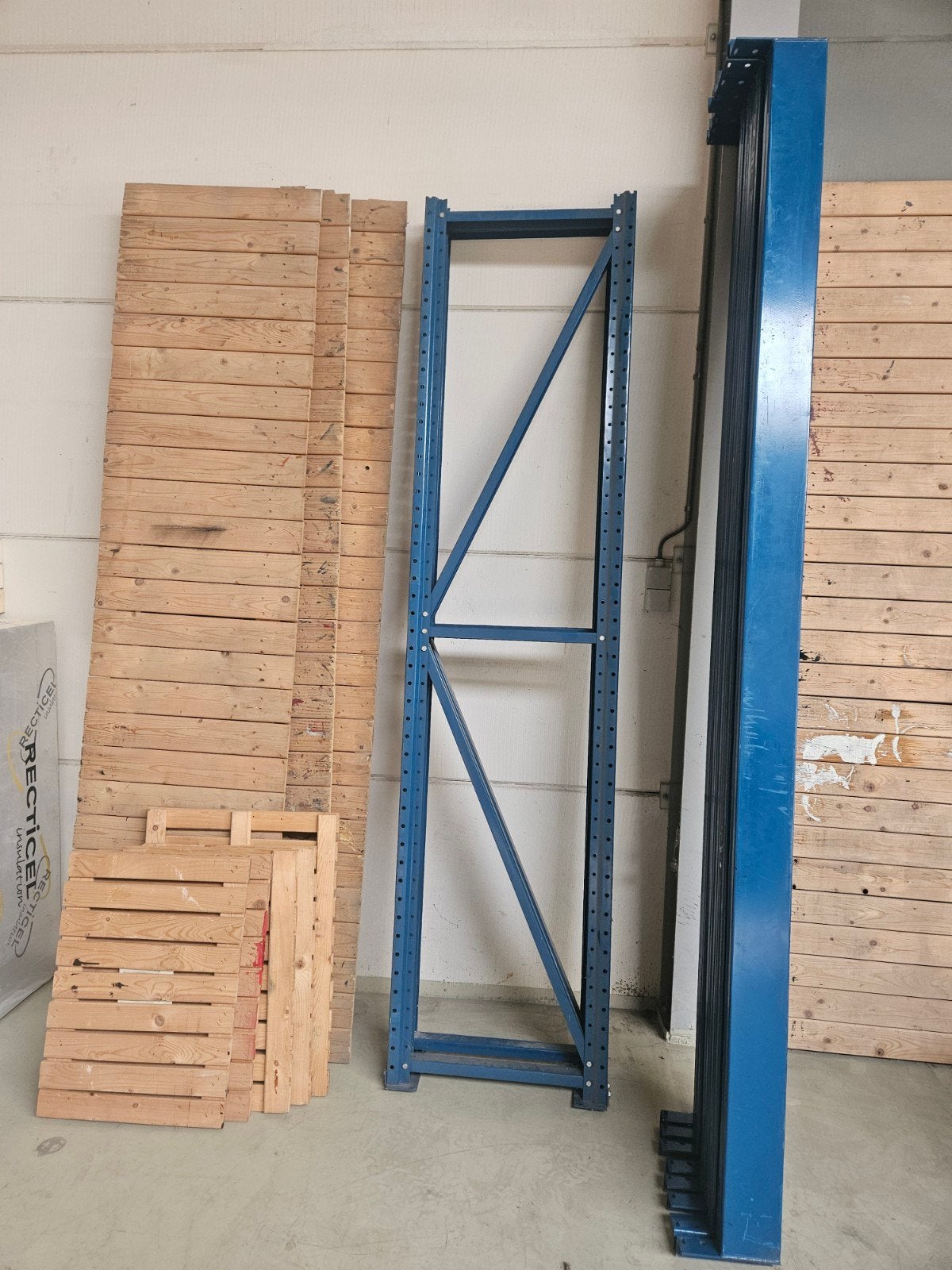 Te koop zware stelling met 4 schappen, Ophalen of Verzenden