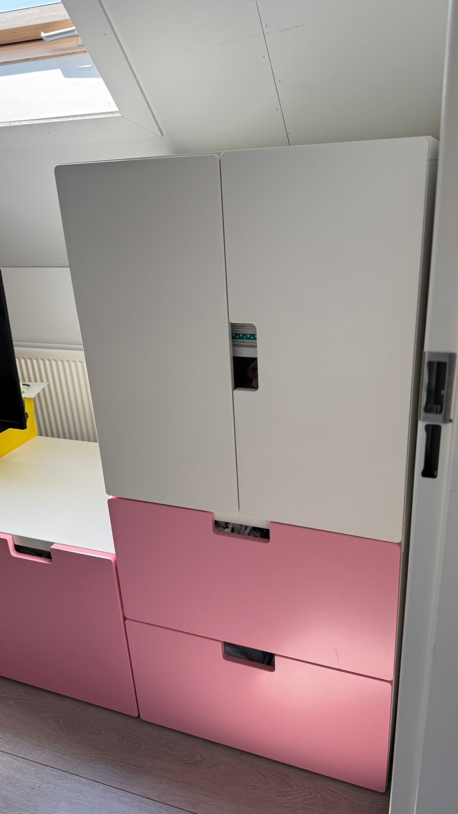 Ikea Stuva complete set kledingkasten met wit/roze deuren, Ophalen, Gebruikt, 100 tot 150 cm, 200 cm of meer