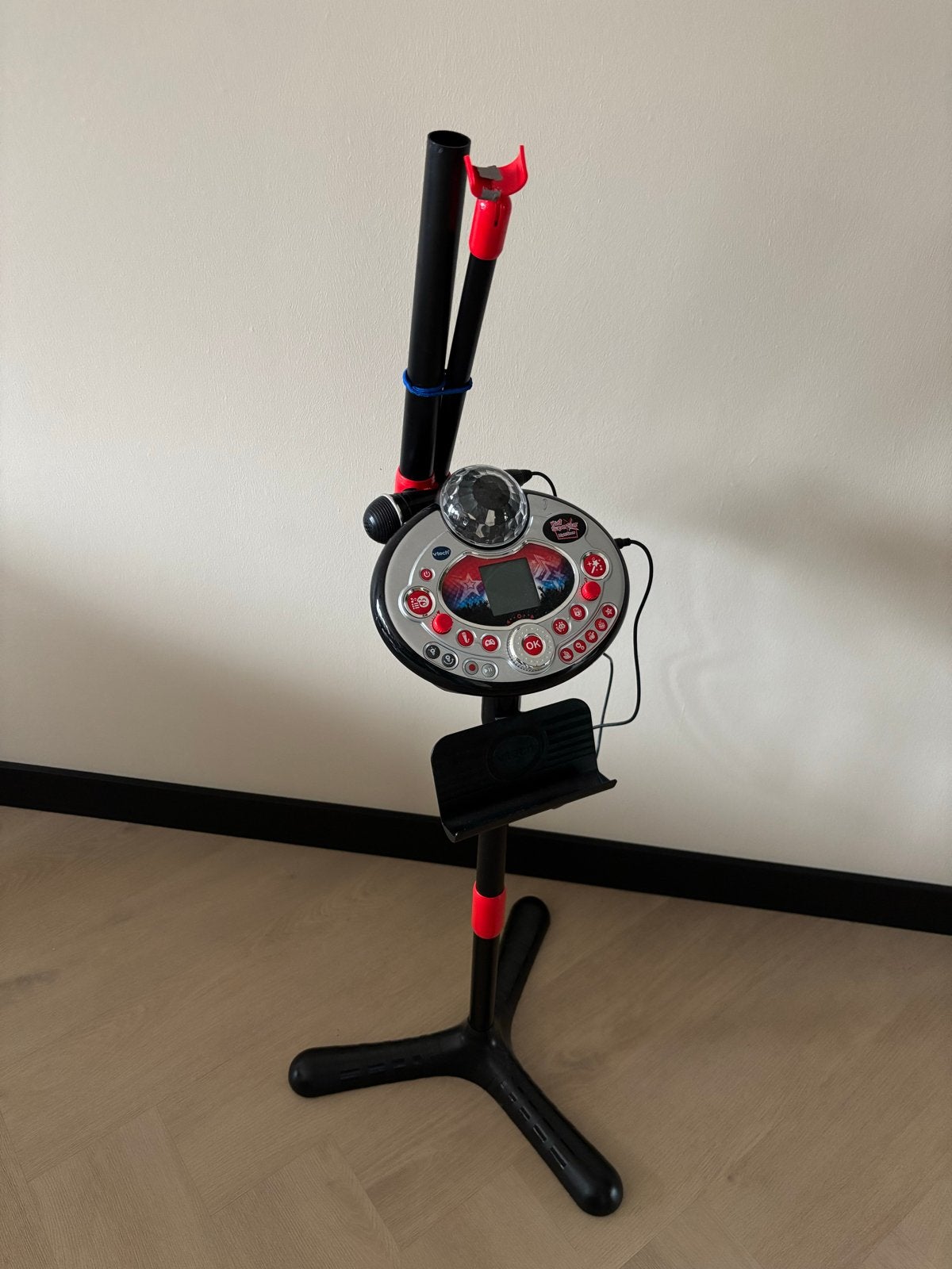 VTech Kidi Super Star karaoke set - microfoonhouder defect, Ophalen, Gebruikt, Complete set