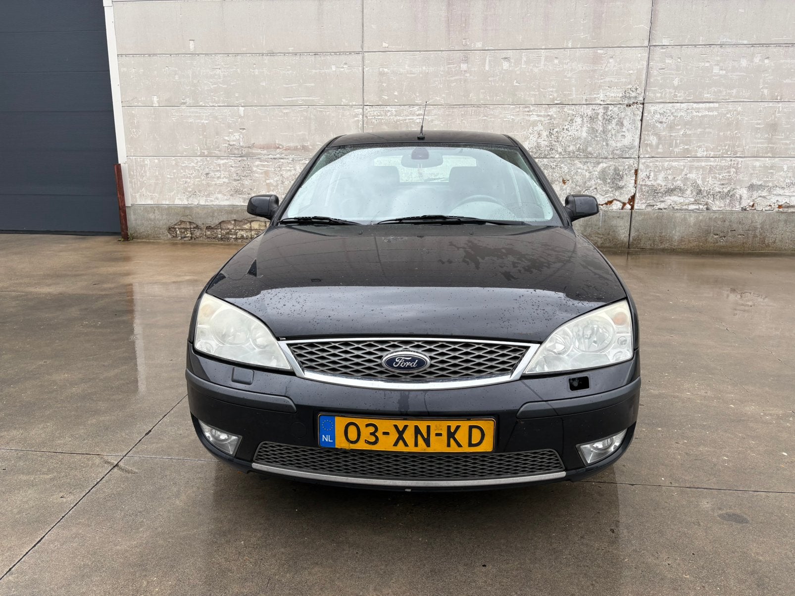 Ford Mondeo 1.8 16V 92KW HB 2007 Zwart, 125 pk, Zwart, 4 cilinders, Mondeo