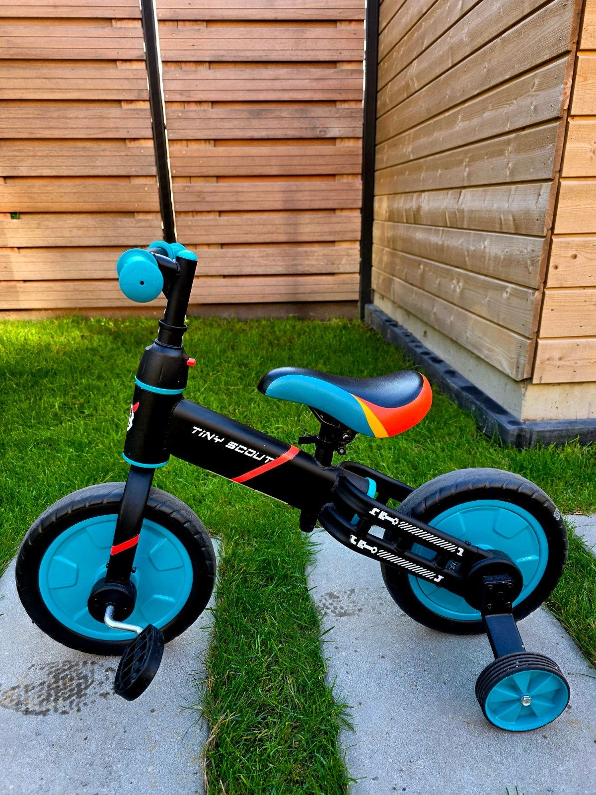UBRAVOO Tiny Scout 4-in-1 Kinderfiets met zijwieltjes, Fietsen en Brommers, Ophalen, Zo goed als nieuw, 20 inch of meer