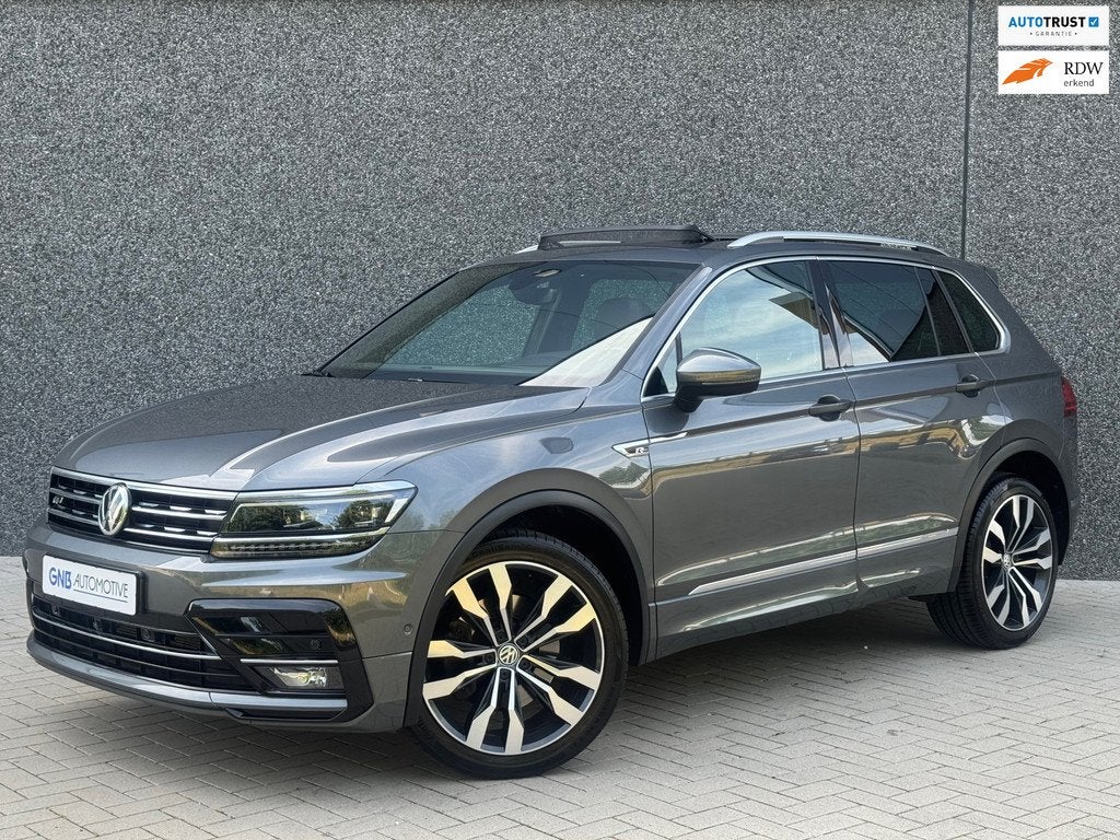 Volkswagen TIGUAN 2.0 TSI 4Motion 3X R-Line | Pano | Carplay, Auto's, Volkswagen, Gebruikt, 1984 cc, 2500 kg, Leder