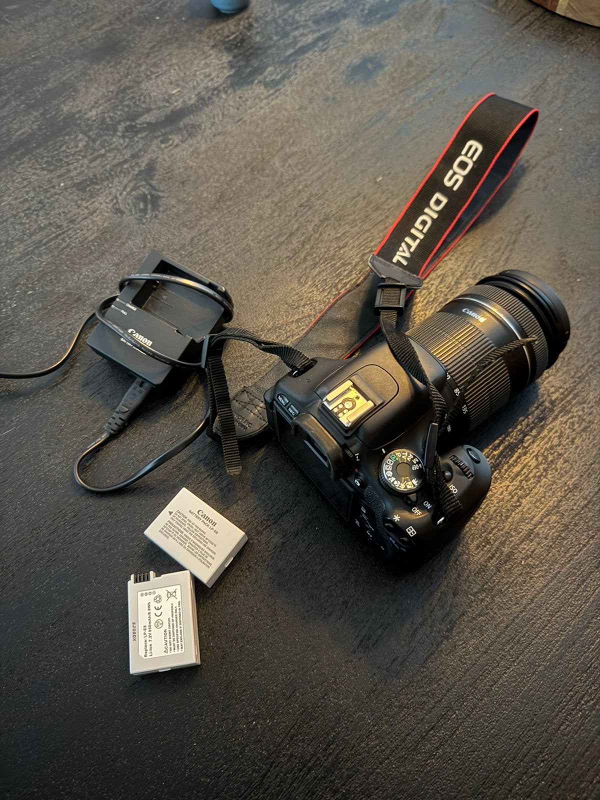Canon EOS 600D, Ophalen of Verzenden, Zo goed als nieuw