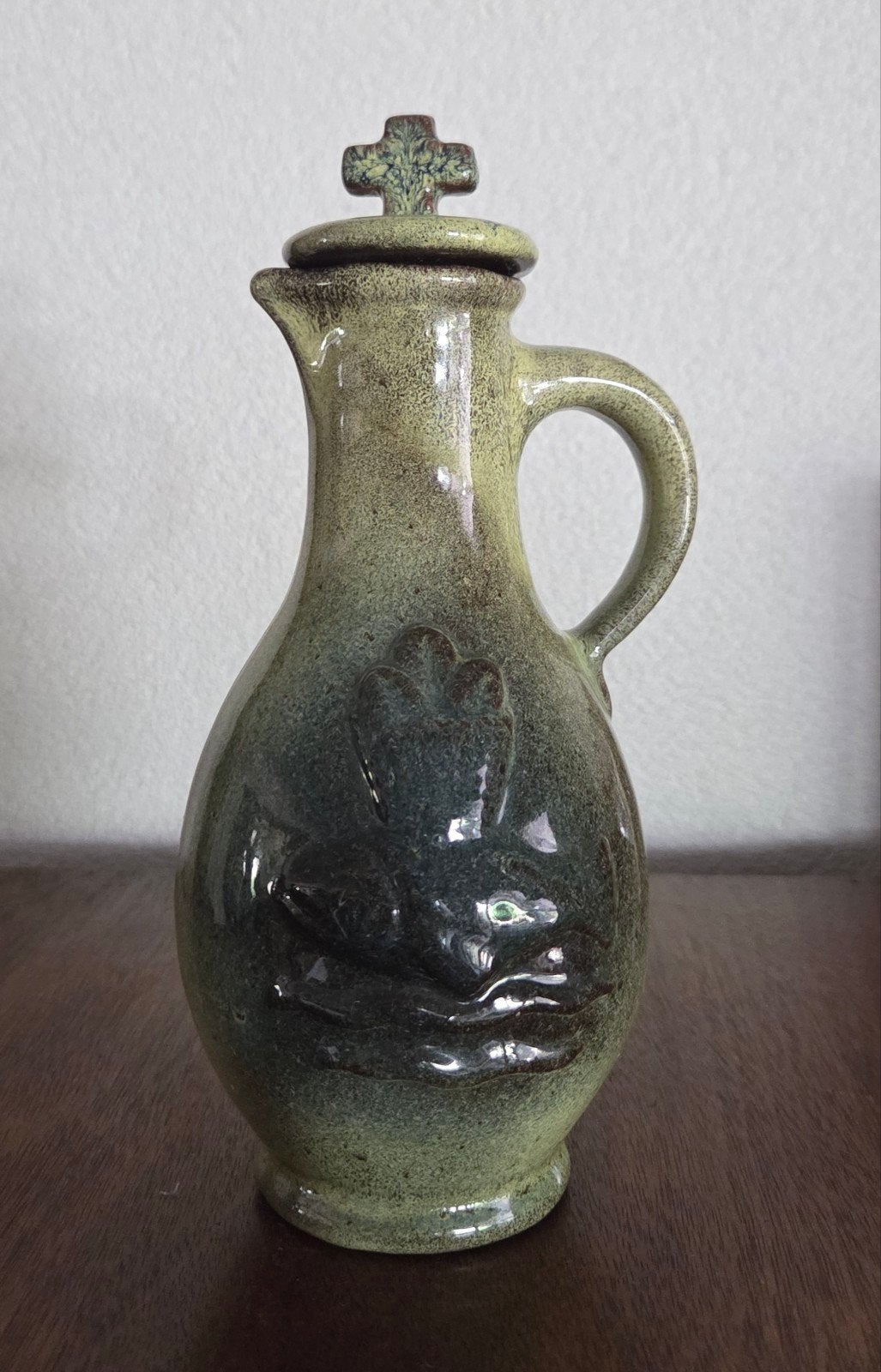 Vintage keramieken wijwaterkruik met kruisdeksel, Antiek en Kunst, Ophalen