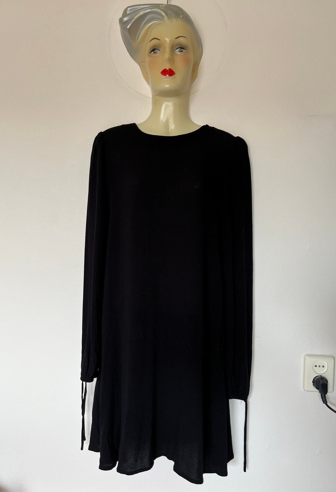 Leuk S zwart jurkje Mango luchtige little black dress lbd, Kleding | Dames, Mango, Zwart, Ophalen of Verzenden, Zo goed als nieuw