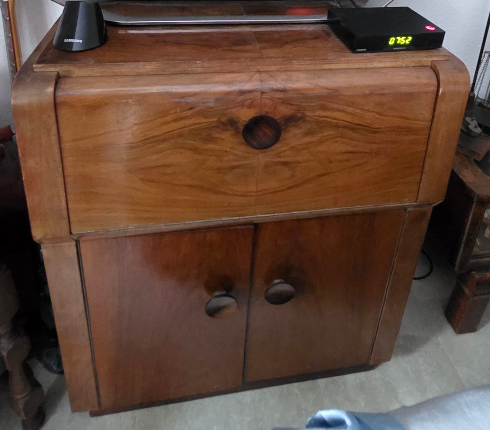 Vintage houten Kastje met opbergruimte, Ophalen
