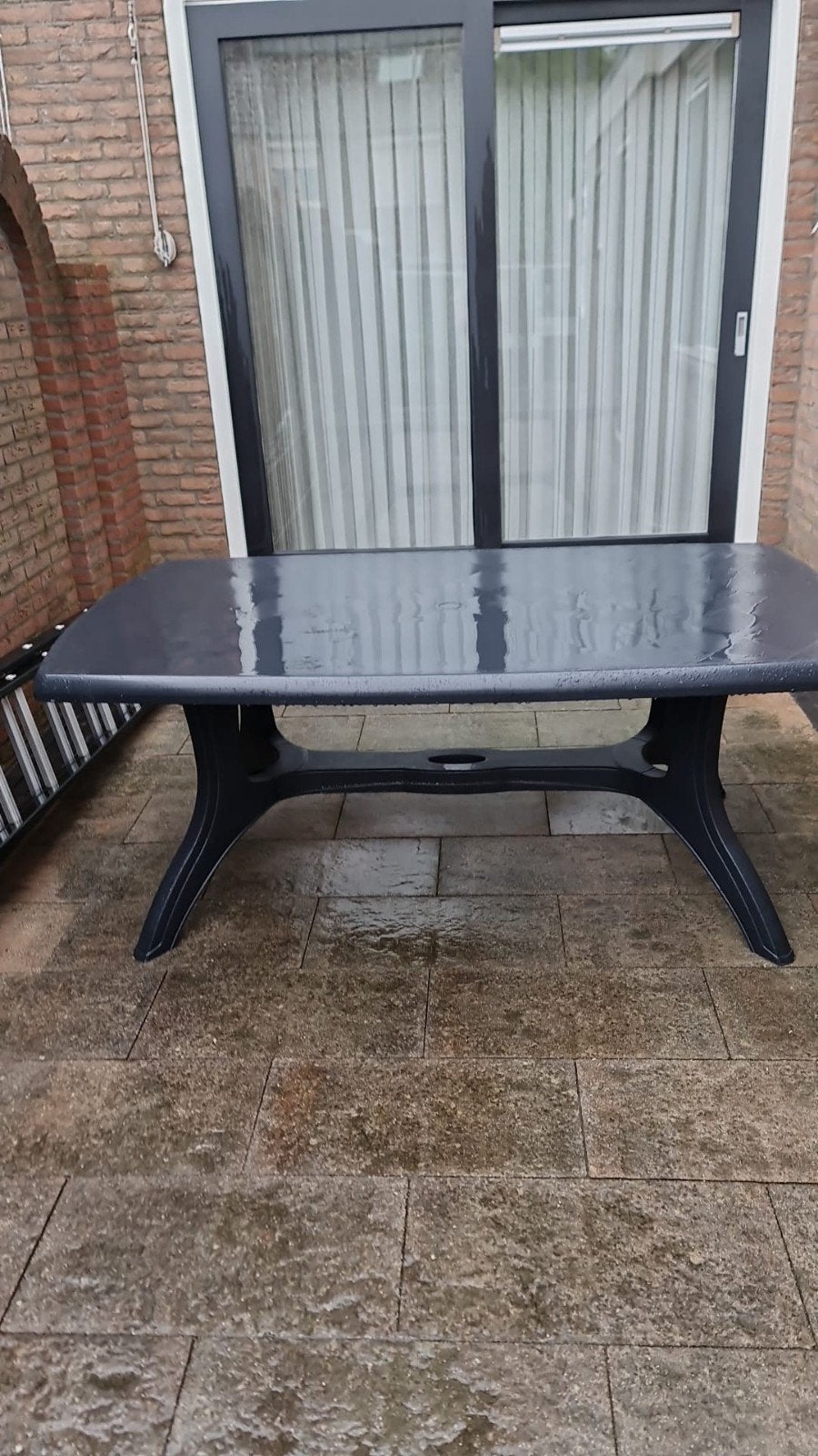 Robuuste kunststof tuintafel - Grijs, Ophalen, Gebruikt, Rechthoekig, Kunststof