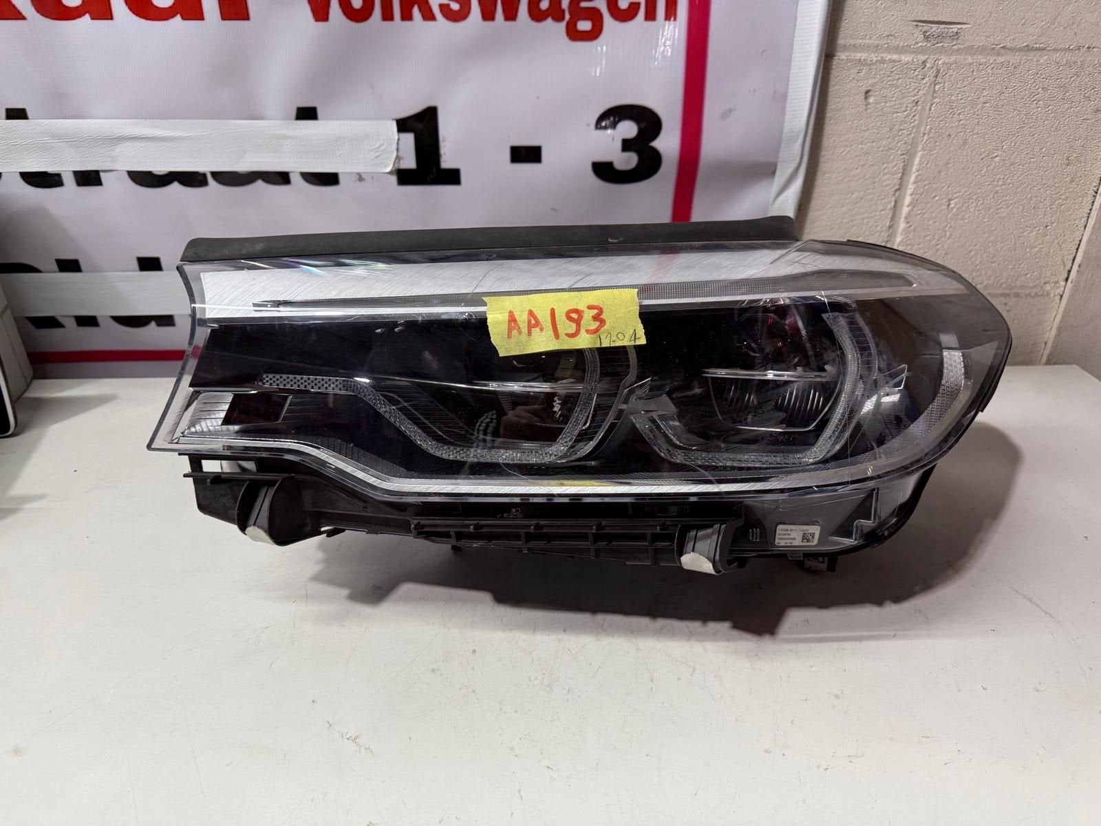 BMW 5 G30 G31 Koplamp, Gebruikt, -, -, Ophalen of Verzenden