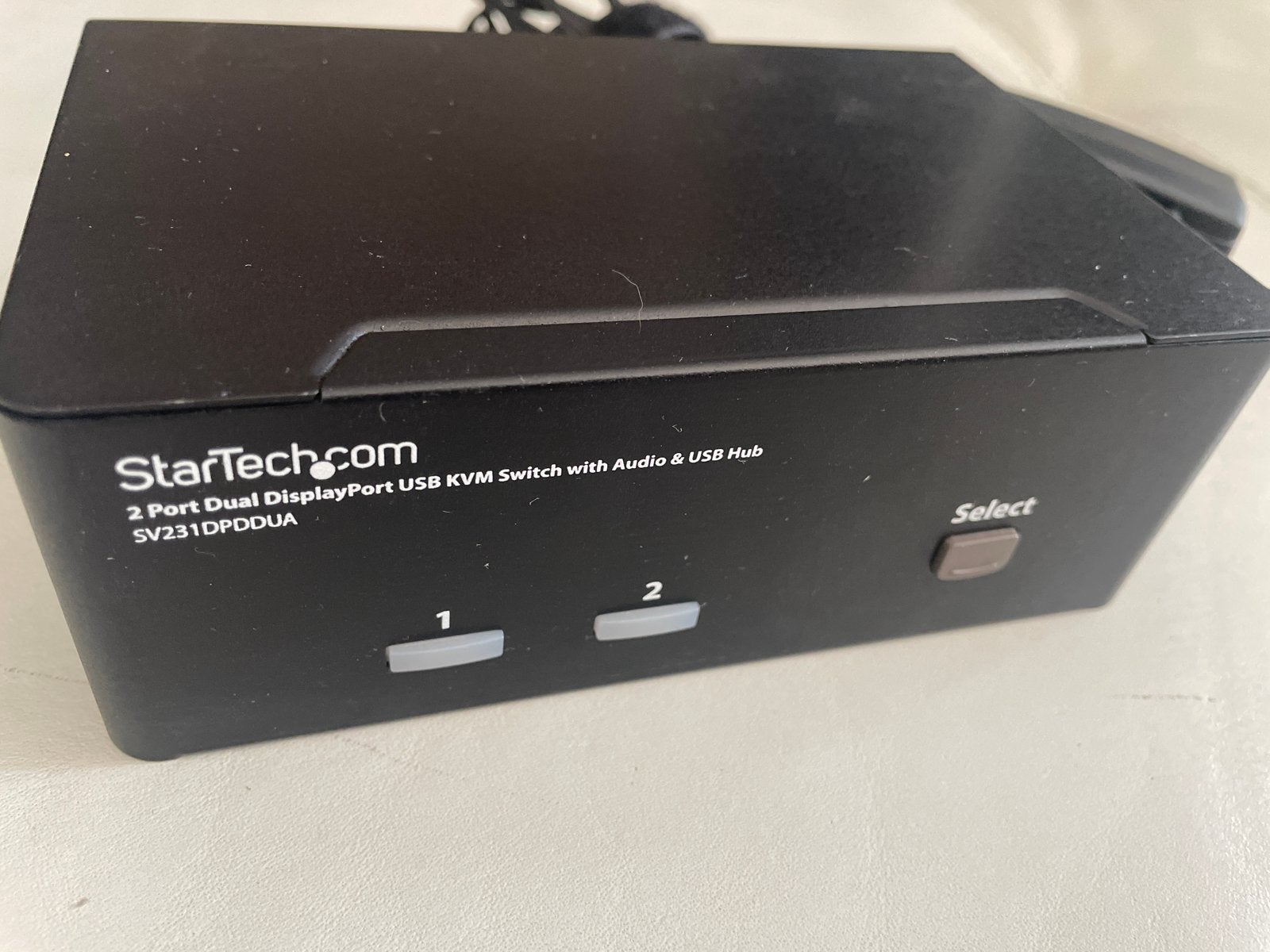 StarTech 2-poorts Dual DisplayPort USB KVM Switch, Ophalen, Zo goed als nieuw
