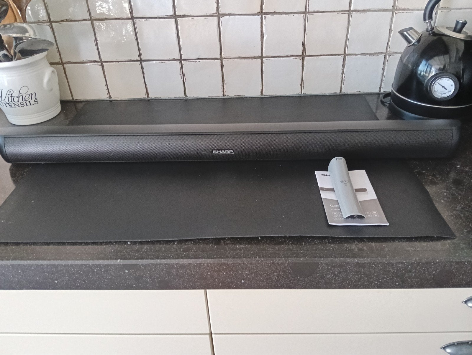 Sharp Soundbar HT-SB147 met afstandsbediening, Ophalen of Verzenden, Bluetooth, Zo goed als nieuw