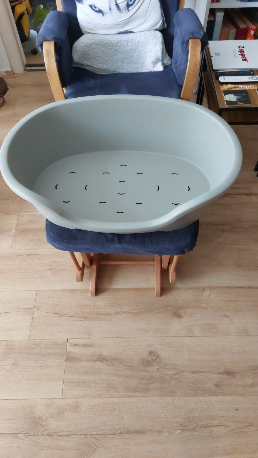 Hondenmand van hard plastic., Ophalen, Zo goed als nieuw, Overige