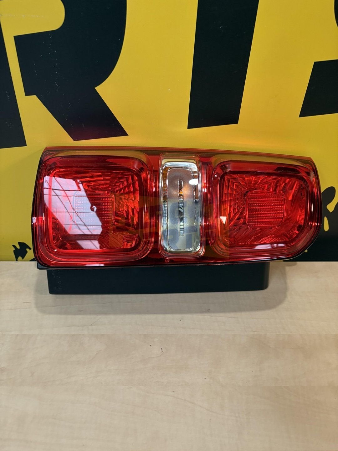 Peugeot Expert/Toyota ProAce/Opel Vivaro/Citroën Jumpy/Fiat, Citroën, -, Verzenden, -