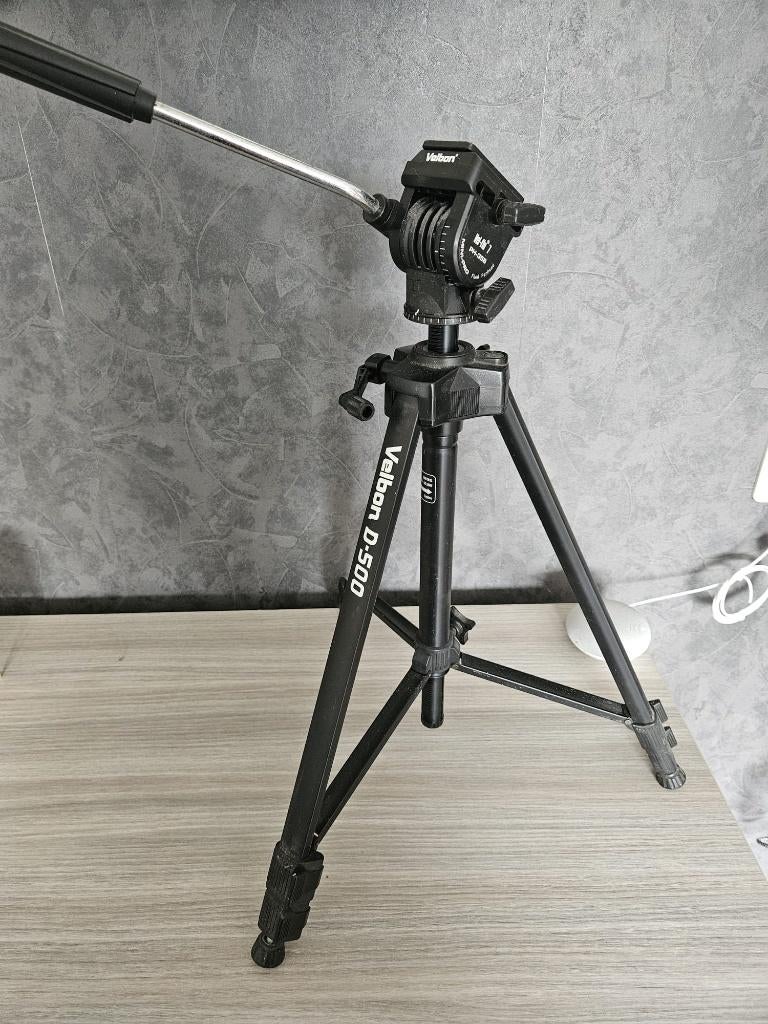Velbon D-500 Statief met PH 358 Fluid Head, Audio, Tv en Foto, Fotografie | Statieven en Balhoofden, Ophalen, Zo goed als nieuw