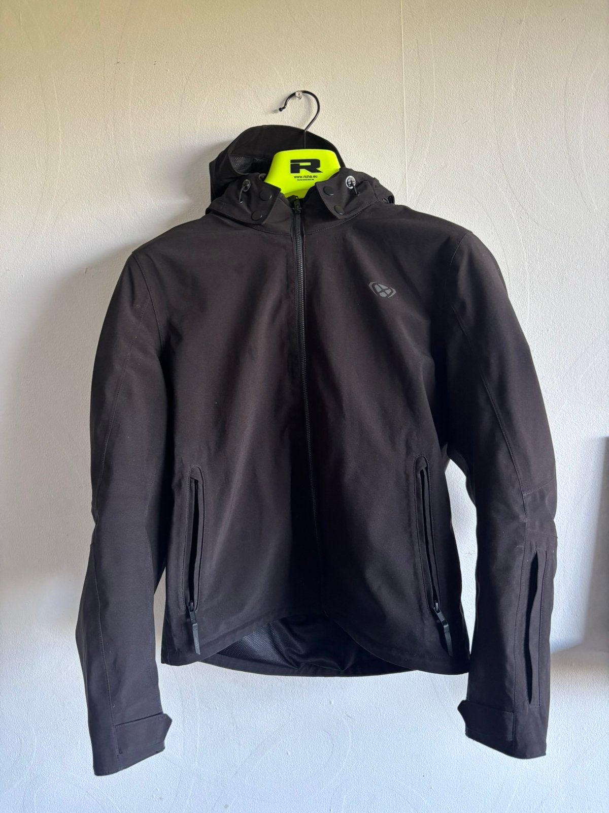Motorjas IXON Zwart Maat M, Motoren, Kleding | Motorkleding, Ophalen of Verzenden, Nieuw zonder kaartje, Heren, Jas | textiel