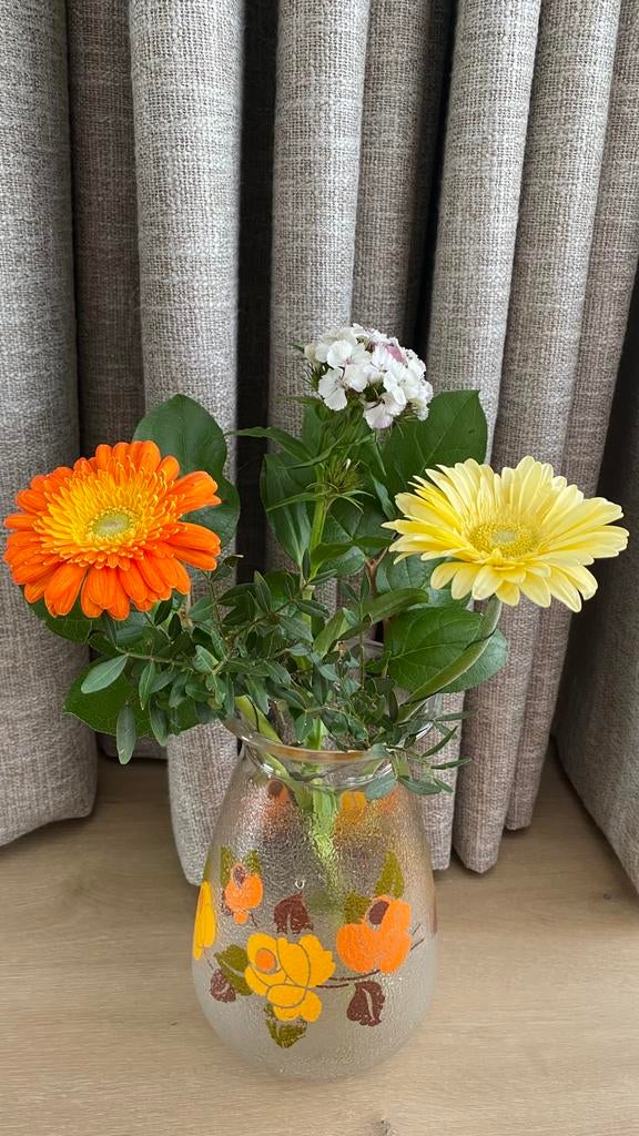 Vintage Vaas met bloemenprint - Jaren 1970s, Huis en Inrichting, Woonaccessoires | Vazen, Oranje, Ophalen of Verzenden, Minder dan 50 cm