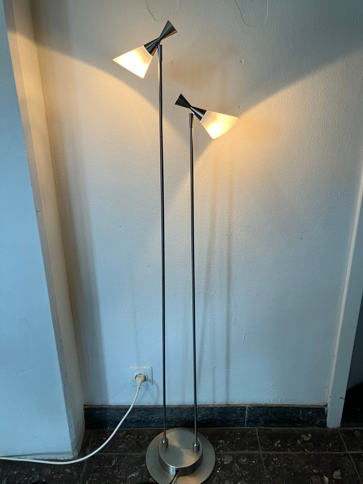 Design Vloerlamp. Met dimmer., Ophalen of Verzenden, Zo goed als nieuw, 150 tot 200 cm