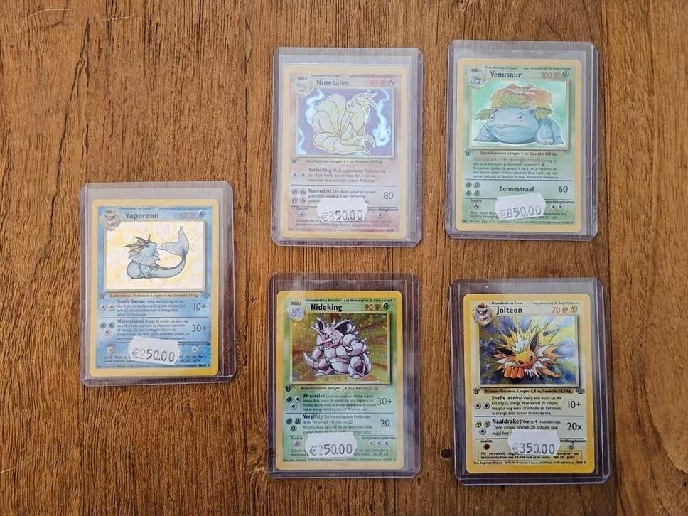 Zeldzame 1e Editie Pokémon Kaarten, Hobby en Vrije tijd, Verzamelkaartspellen | Pokémon, Ophalen of Verzenden, Gebruikt, Meerdere kaarten