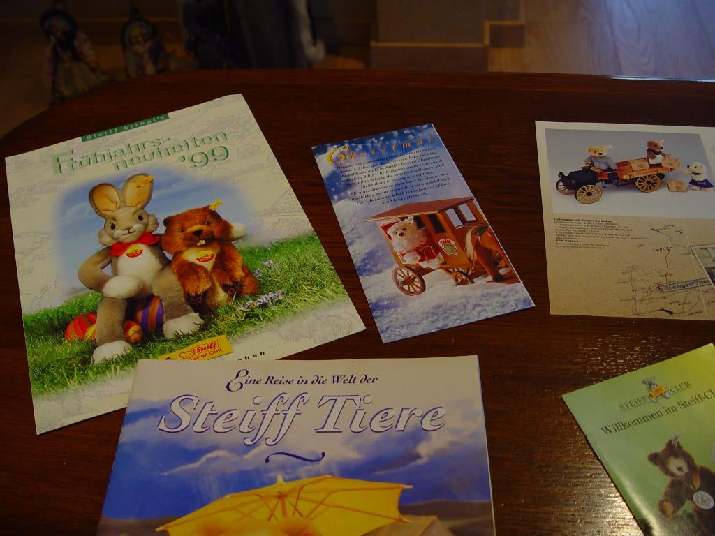 Steiff catalogussen, heel veel, nieuwstaat, Ophalen of Verzenden, Nieuw, Overige typen, Steiff