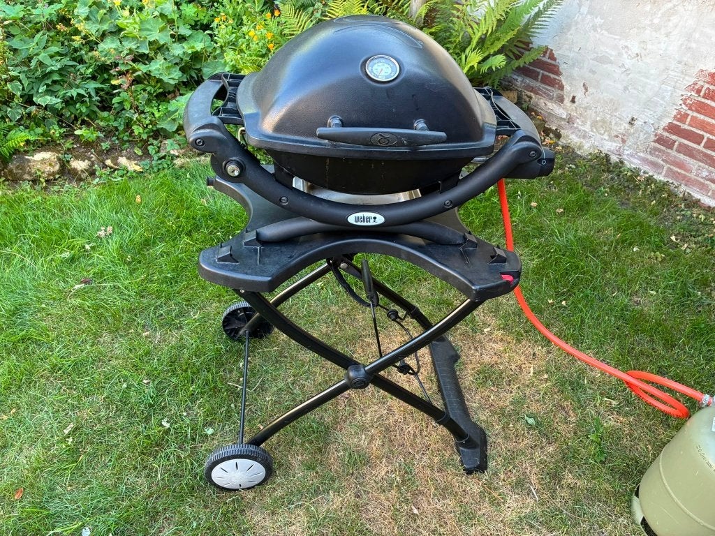 Weber Gas BBQ + Onderstel + Gasfles, Ophalen of Verzenden, Gebruikt