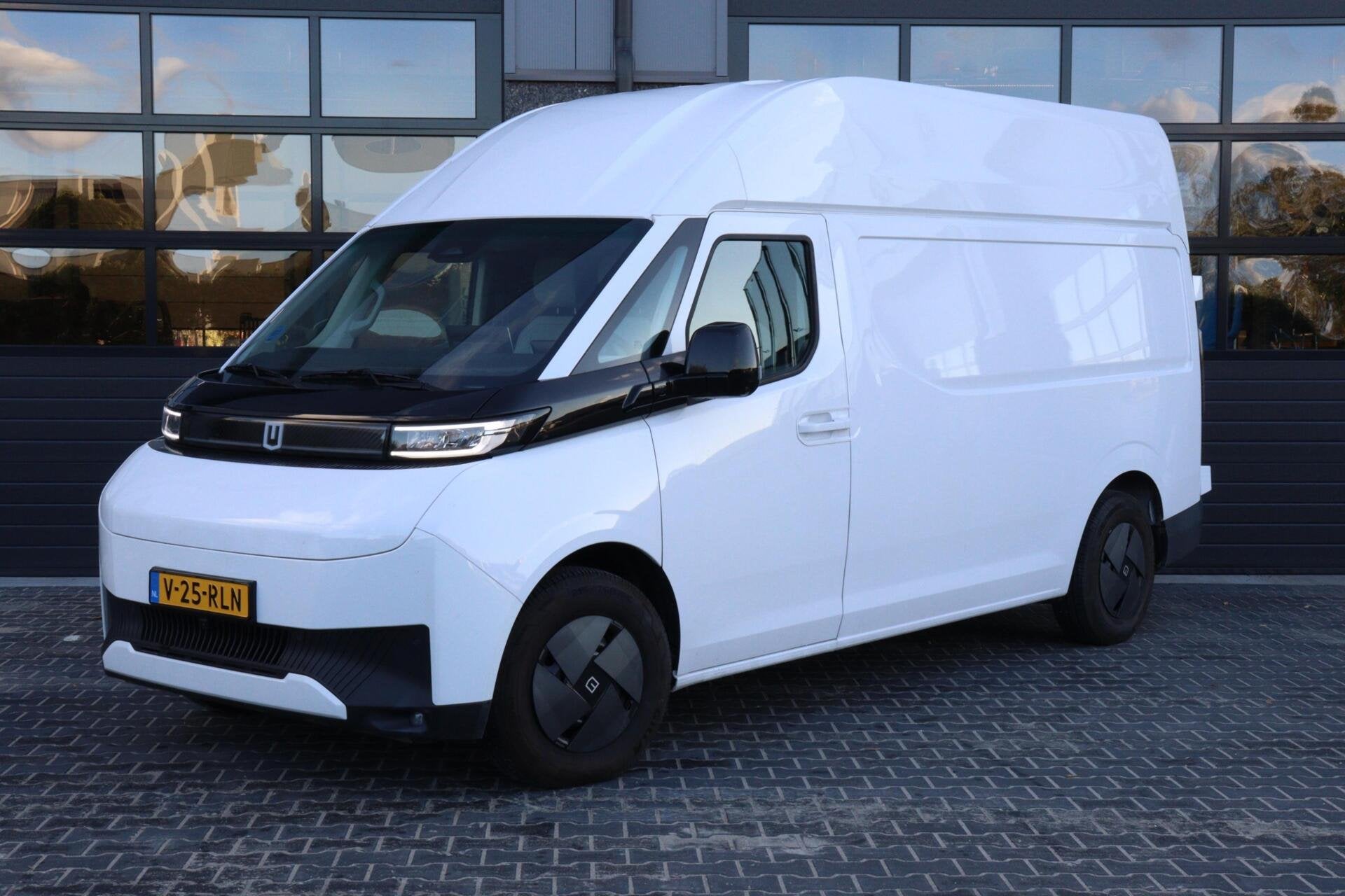 Farizon SV 83kWh L2H3 l 231PK l AIRCO l 360 CAMERA l FULL OP, Overige merken, Dealer onderhouden, Gebruikt, Zwart