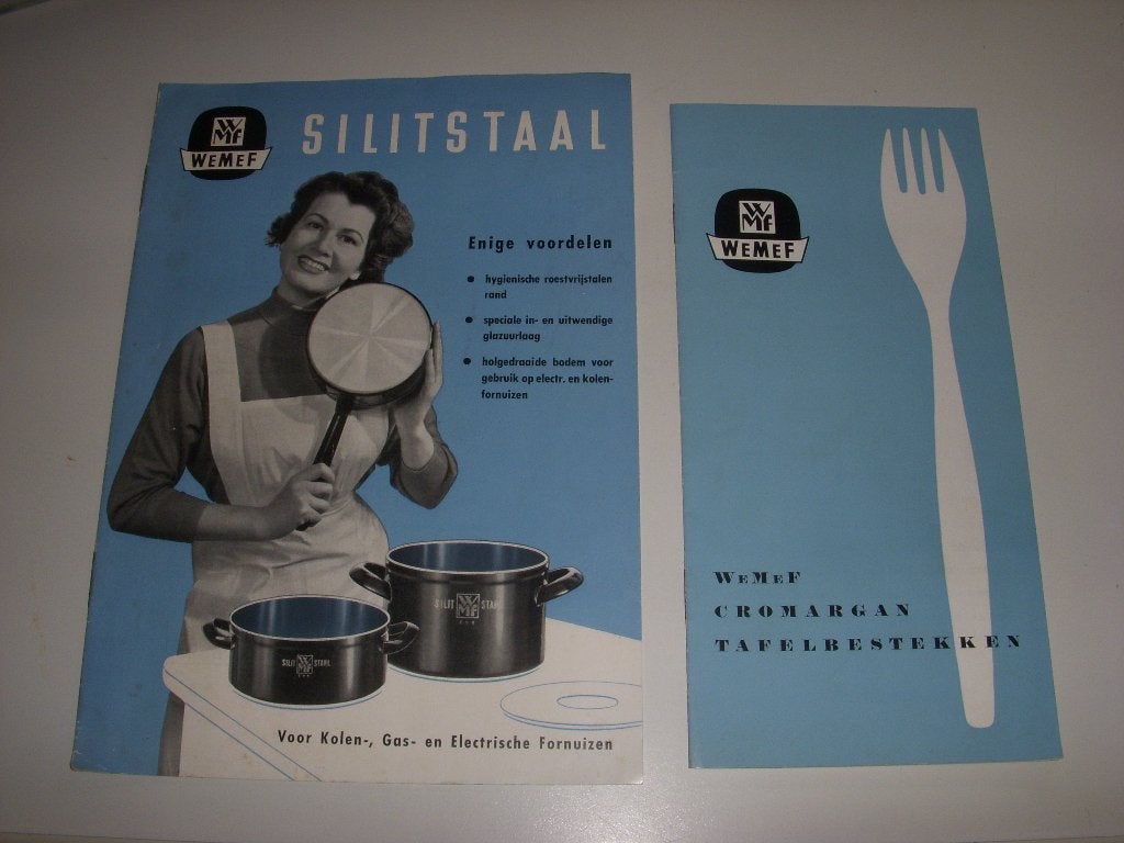 2 OUDE folders van WMF pannen en bestek van rond 1960, Gelezen, Folder, WMF pannen en bestek, Ophalen of Verzenden