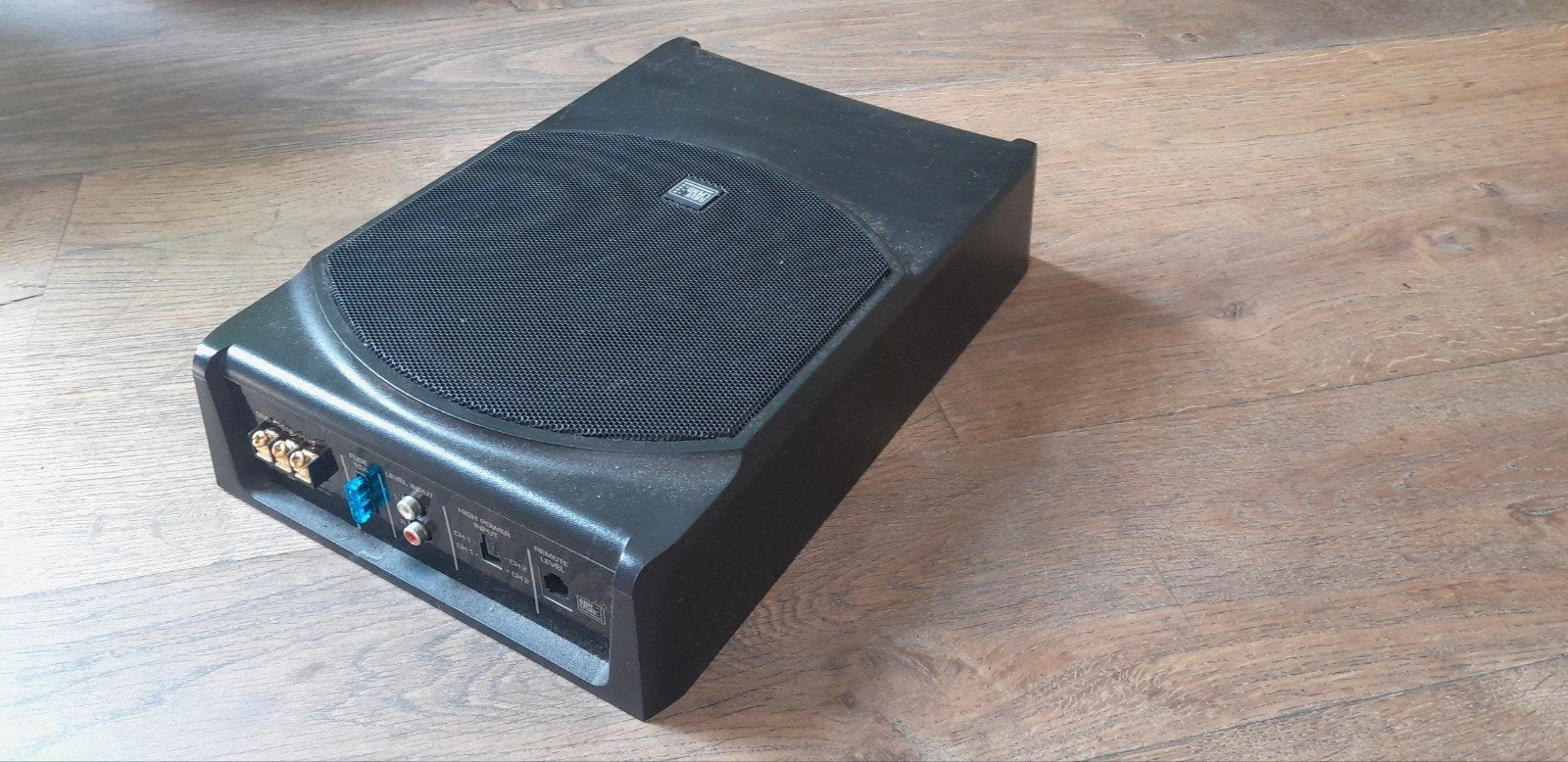 Raveland FS 8 actieve subwoofer voor in de auto, Ophalen of Verzenden, Gebruikt