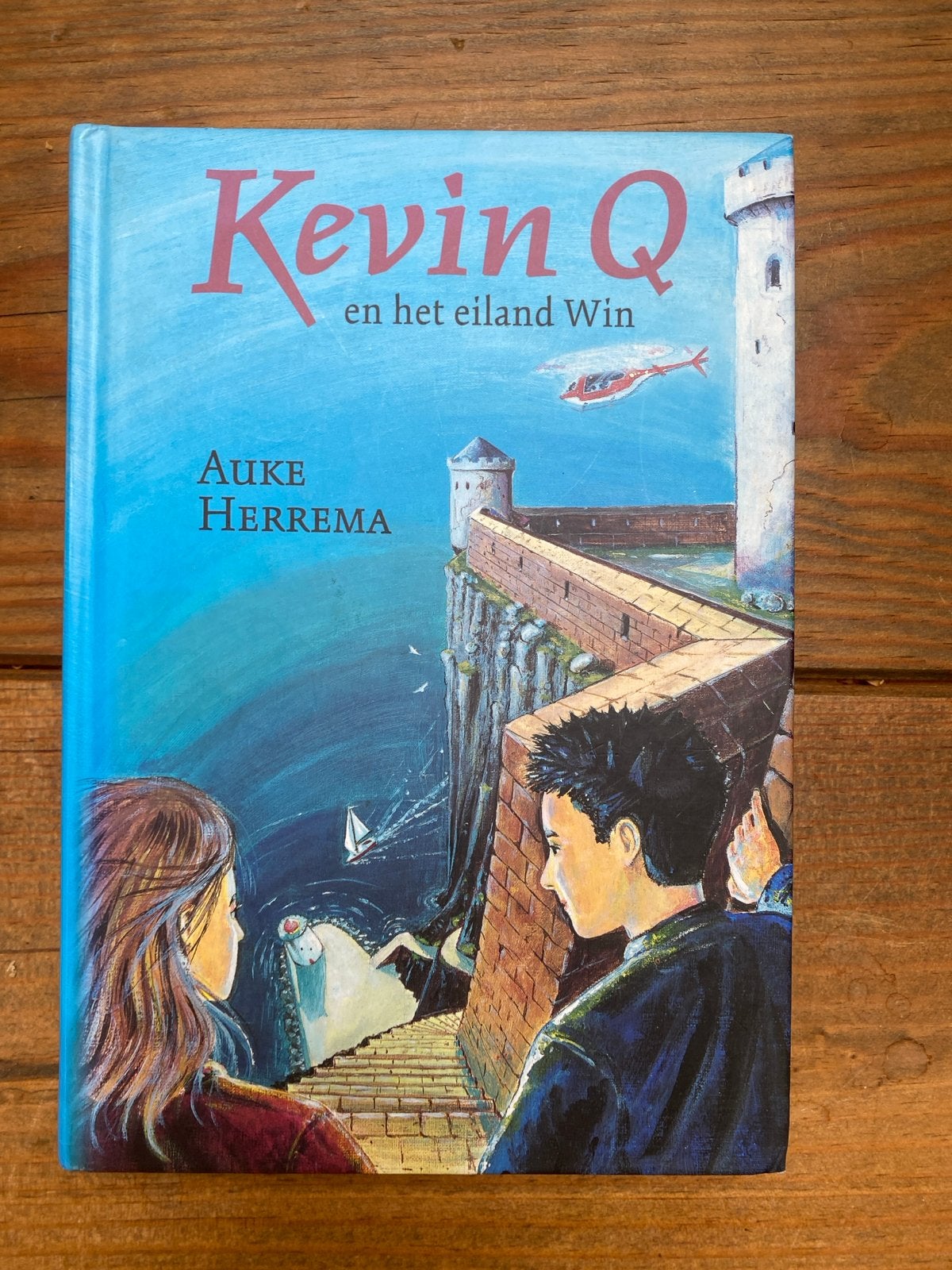 Kevin Q en het eiland Win - Auke Herrema, Ophalen of Verzenden, Gelezen, Fictie