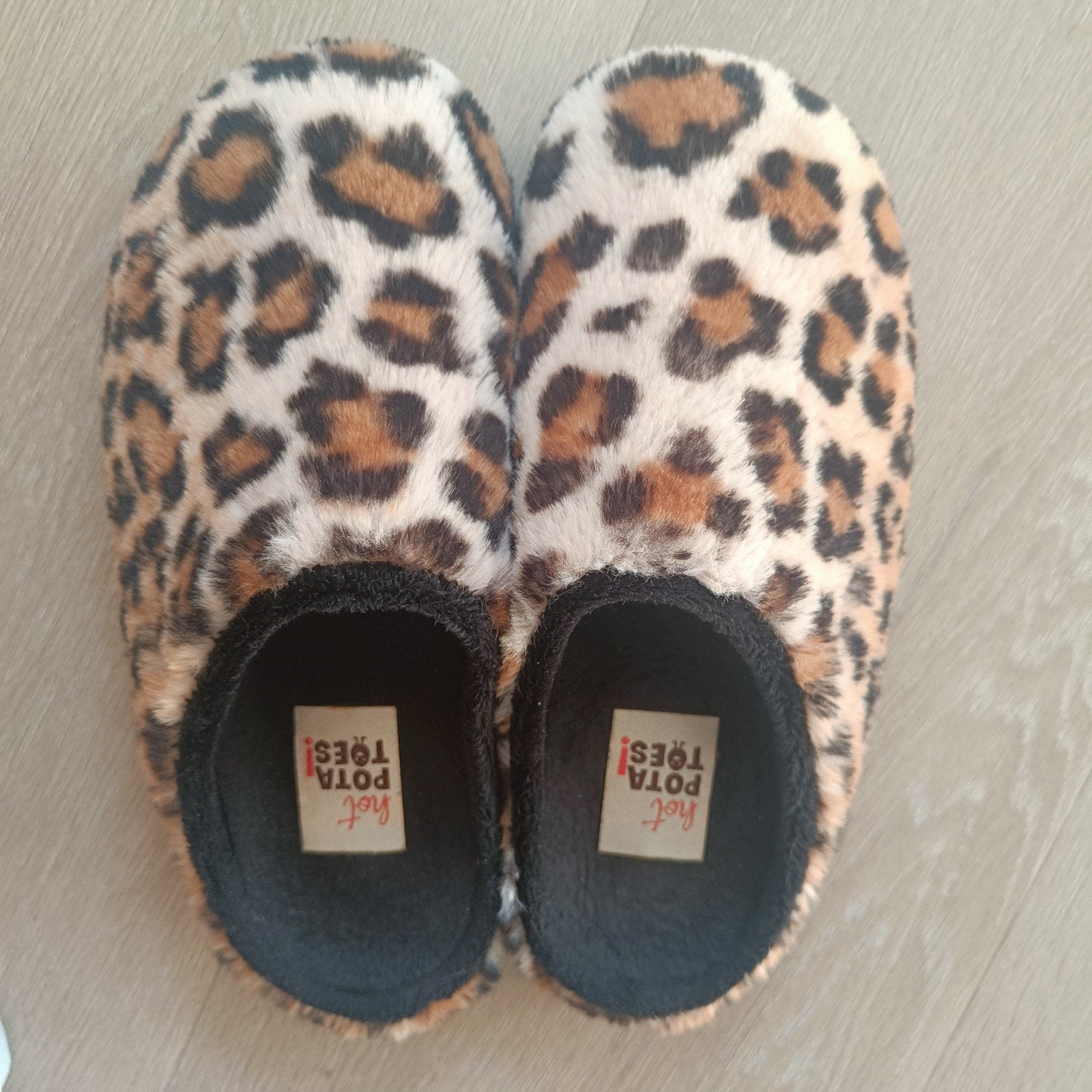 Pantoffels maat 37 Hot potatoes, Kleding | Dames, Schoenen, Ophalen of Verzenden, Zo goed als nieuw, Pantoffels of Sloffen