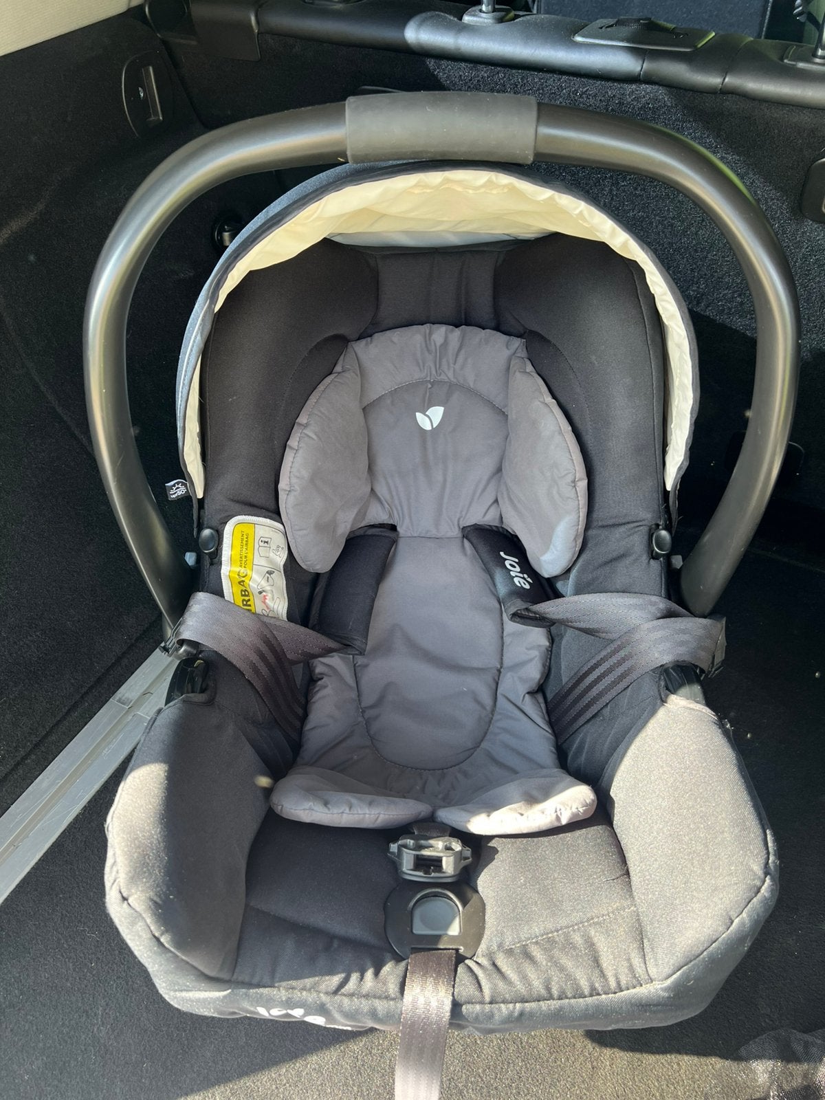 Autostoeltje Joie Gemm + 2 bases, Kinderen en Baby's, Autostoeltjes, Autogordel of Isofix, Gebruikt, Zijbescherming, 0 t/m 13 kg