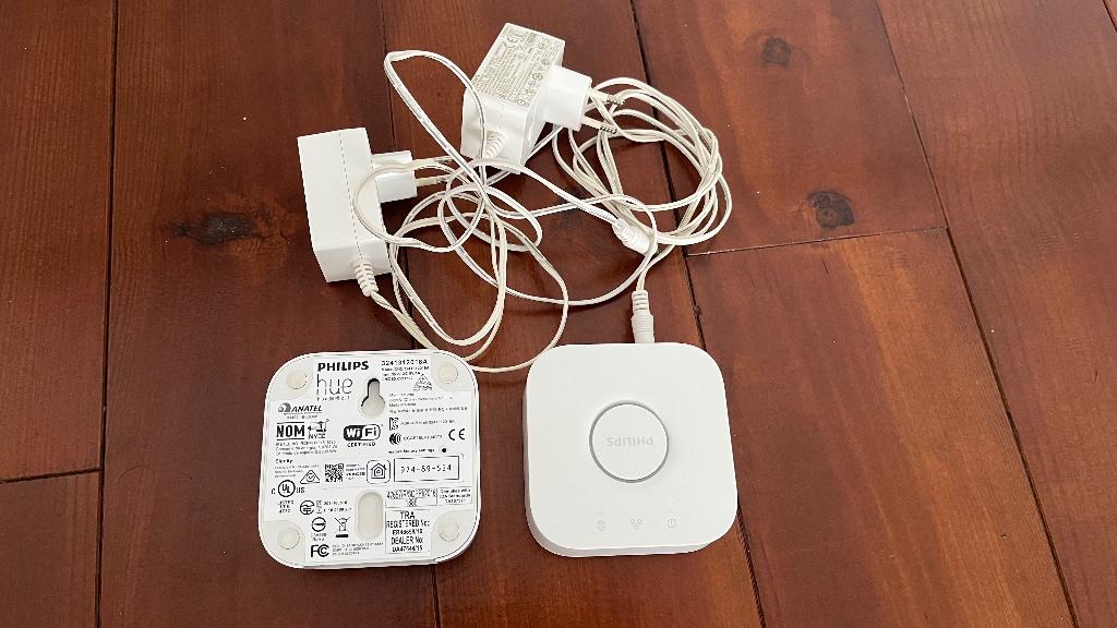 Philips Hue Bridge v2 | 2x beschikbaar, Minder dan 30 watt, Overige typen, Overige fittingen, Ophalen of Verzenden