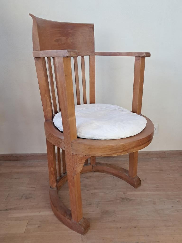 Barrel chair replica Frank Lloyd Wright, Ophalen of Verzenden