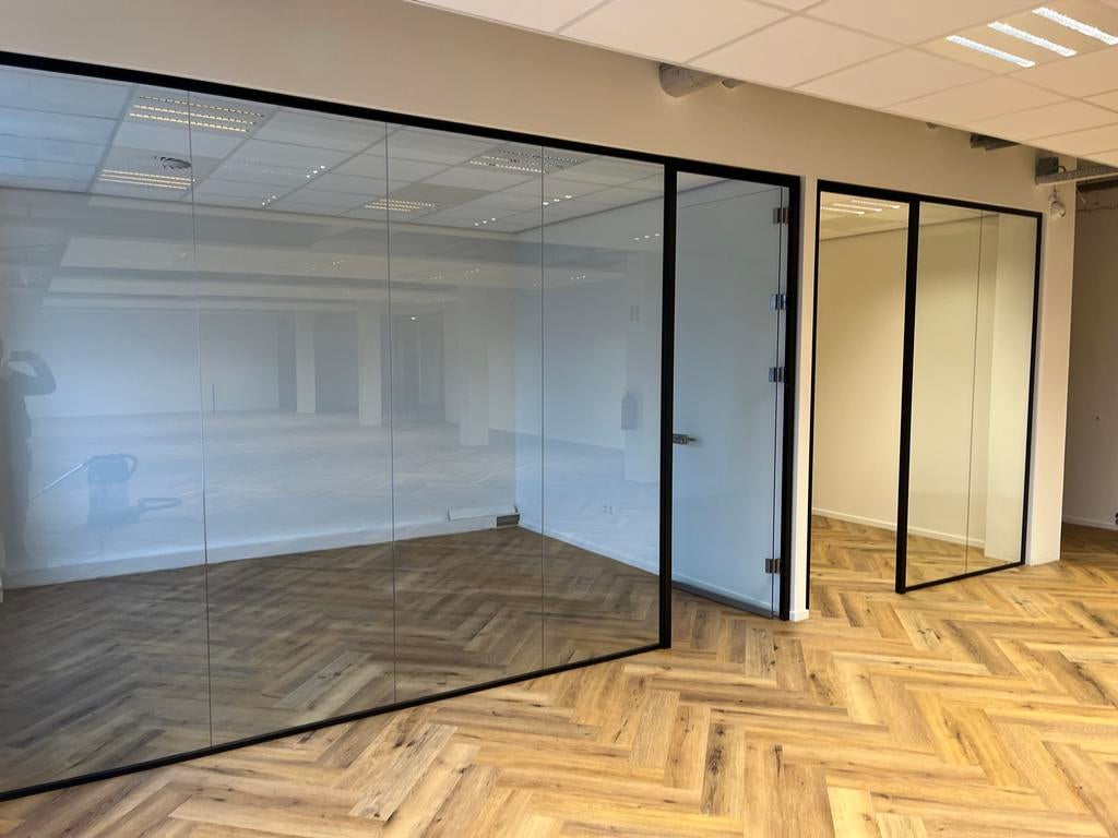 Glazen systeemwanden, Ophalen, Nieuw
