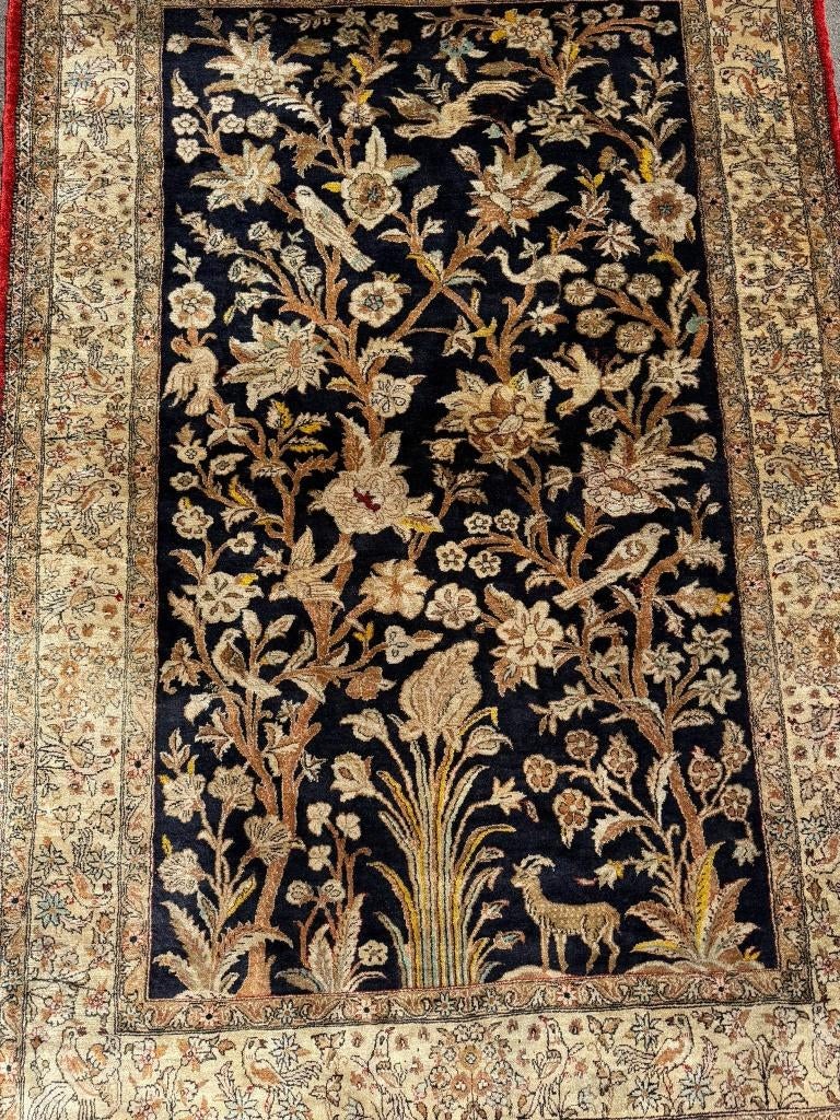 Exclusief zijden Qom tapijt – dubbele levensboom 160x106 cm