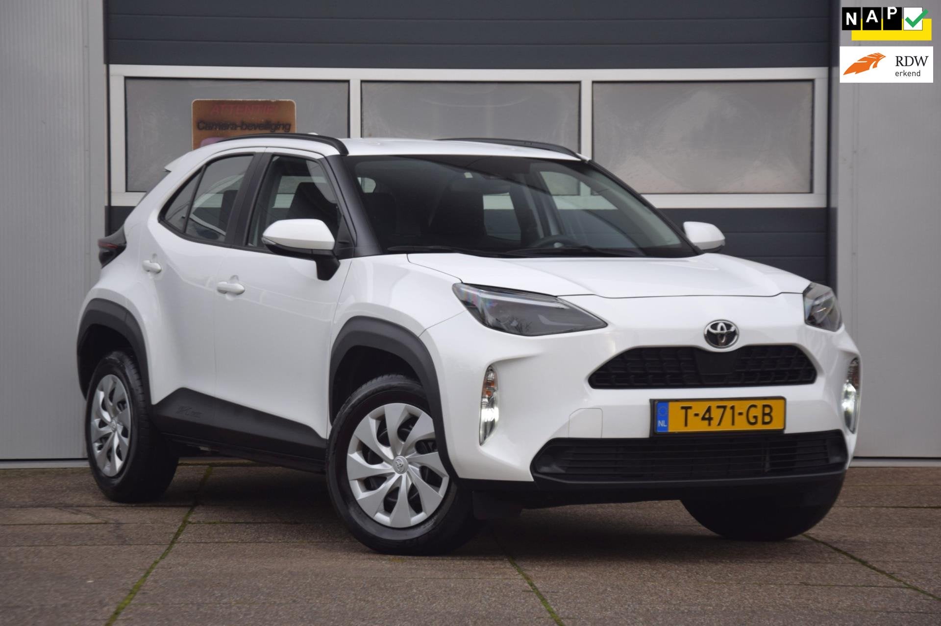 Toyota Yaris Cross 1.5 VVT-I Comfort APPLE CARPLAY/DAB+/BLEU, Auto's, Voorwielaandrijving, 125 pk, Gebruikt, Bedrijf