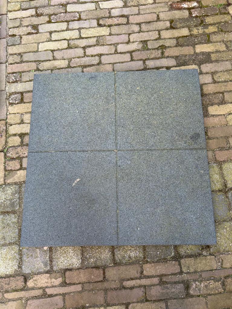 Ruberen speeltegel 100 x 100 cm, Ophalen, Nieuw