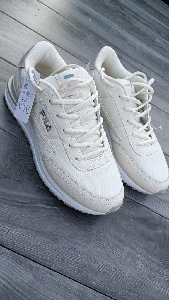 Fila Sneakers Maat 41 - Nieuw in Doos, Overige kleuren, Nieuw, Ophalen of Verzenden, Fila